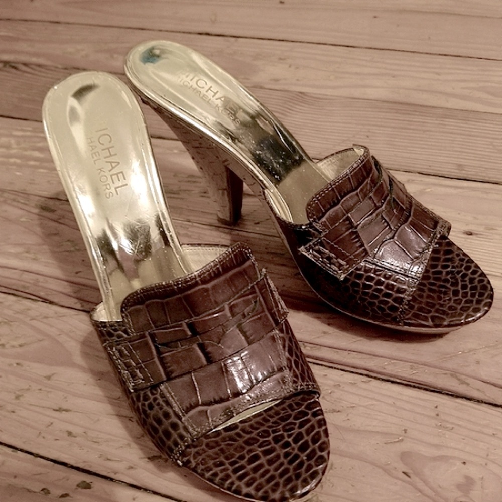 !SALE! Michael Kors Leather Wedge Sandals 6.5 M Brown Croc Embossed Cork Heel